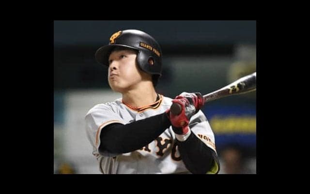 名コーチが検証。巨人・岡本和真が真の４番になるために必要なことは