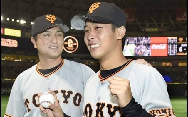 読売巨人のドラ1右腕・鍬原が“3度目の正直”で親孝行のプロ初勝利！