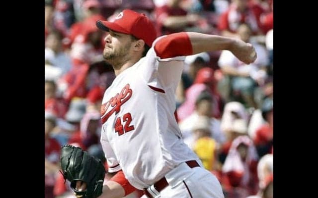 広島東洋・ジョンソンが復活の4勝目！則本との投げ合いを制す！