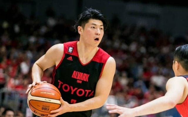 Bリーグ制覇に貢献した安藤誓哉がアルバルク東京に完全移籍「ここでより成長したい」