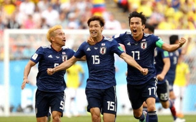 サッカーW杯観戦でみんな寝不足！睡眠時間、どれくらい削られた？