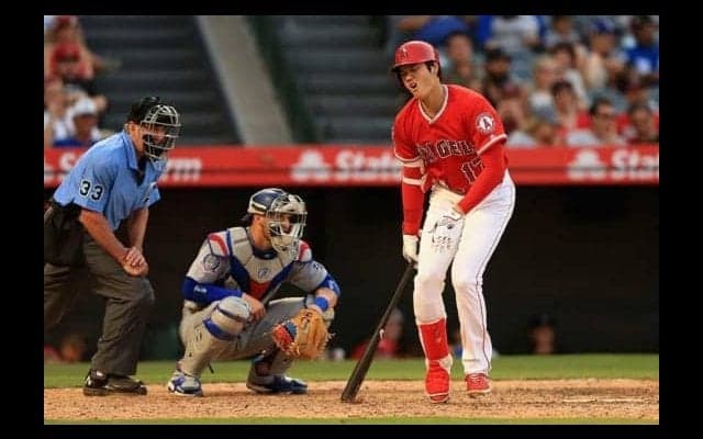【MLB】大谷翔平、自打球直撃で右足引きずる　指揮官は慎重「その日、その日で判断」