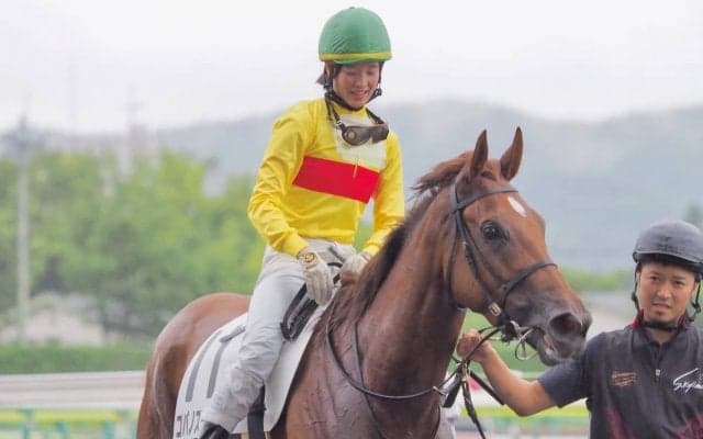 【福島2R/3歳未勝利】菜七子 今年JRA10勝目！7番人気コパノステラートを勝利に導く