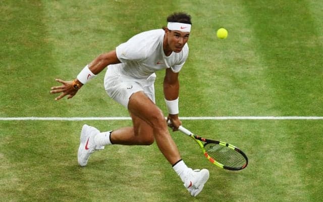 【速報】ナダルが第1セットを4-6で落とす。ジョコビッチとの準決勝[ウィンブルドン]