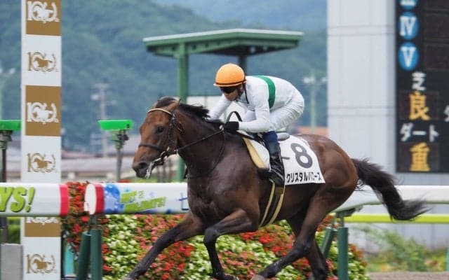 【福島5R/2歳新馬】ヴィクトワールピサ産駒 クリスタルバローズが早め先頭から押し切る！