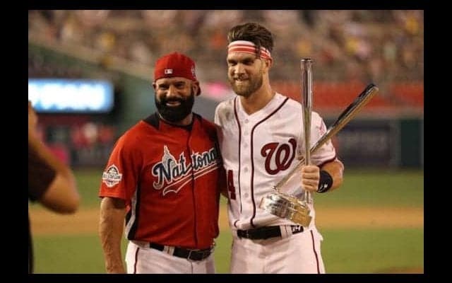 【MLB】今オフFAのハーパー、父親と共に地元でホームラン競争初制覇「すごく幸せ」