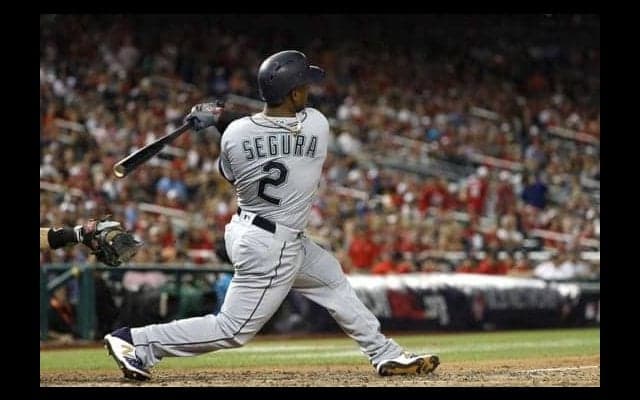 【MLBオールスター】 セグラが終盤8回に値千金の勝ち越し3ラン　直前にファウルフライも“命拾い”