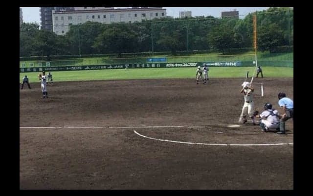 【高校野球】東兵庫で昨夏代表・神戸国際大付が13安打10点の猛攻で4回戦進出