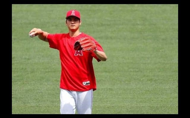 【MLB】投手復帰を目指す大谷翔平、3日連続キャッチボール　スタンドにファン集結