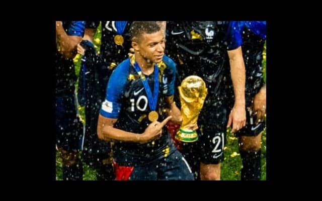 Ｗ杯のVARや日本について外国人記者が放談！「日本は経験不足」