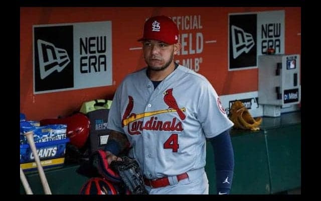 【MLB】名捕手モリーナが「まだ見せてない能力を示した」!?　試合中の“曲芸”が話題に