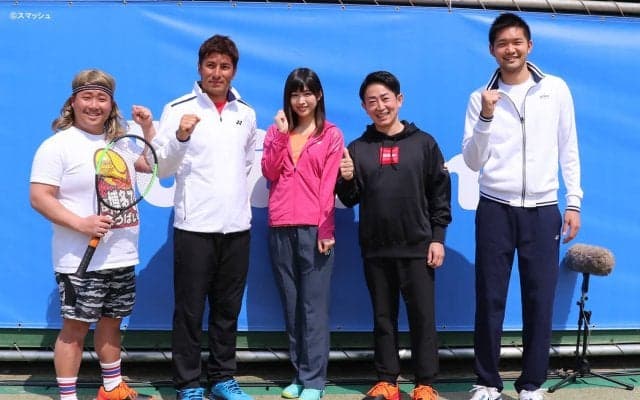 TenniSwitchトークショーにAKB48のあかりん登場【第40回全国選抜高校テニス大会】