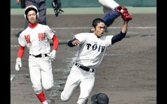 選抜史上初の2年連続の優勝投手 根尾昂の大会だった