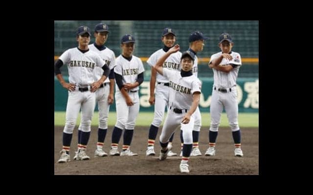１回戦負けの常連から甲子園出場へ。白山高校は「数」で常識を覆す