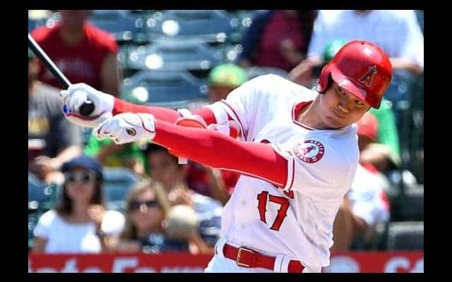 【MLB】大谷翔平、一発同点の絶好機で空振り三振　158キロ外角速球にバット空斬る