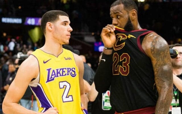 レブロン・ジェームズの加入で生まれ変わるレイカーズ、プレーオフ進出の現実味