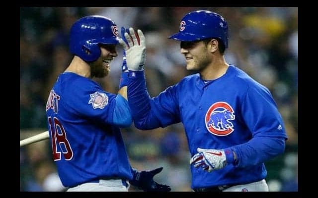 【MLB】豪快スイングでホームラン…転びながら!?　カブス主砲の“珍打“に「才能だ！」