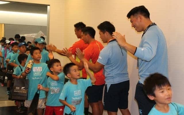 小学生タグラグビー教室「AIG Tag Rugby Tour」が東京、名古屋、大阪で開催