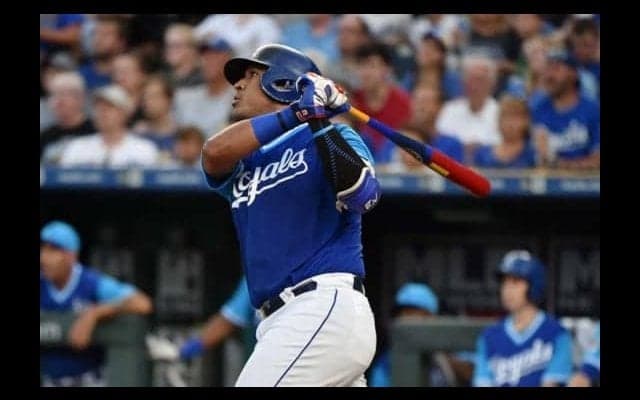 【MLB】球宴捕手がファンと約束ホームラン　初成功に笑顔「明日も誰かのために」