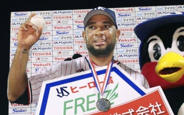 歴代3位のスピード達成！東京ヤクルト・バレンティンが通算250号本塁打！