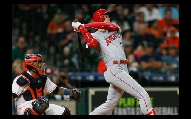【MLB】大谷翔平、第4打席の中前打は打球速度180キロ！　米メディアはトラウトと比較