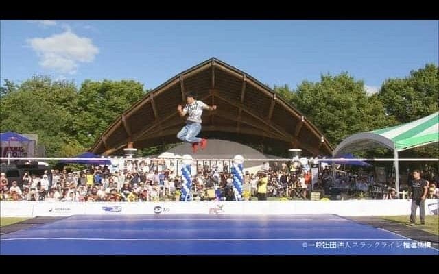 「スラックライン フルコンボジャパンカップ」をケーブル4Kが生中継