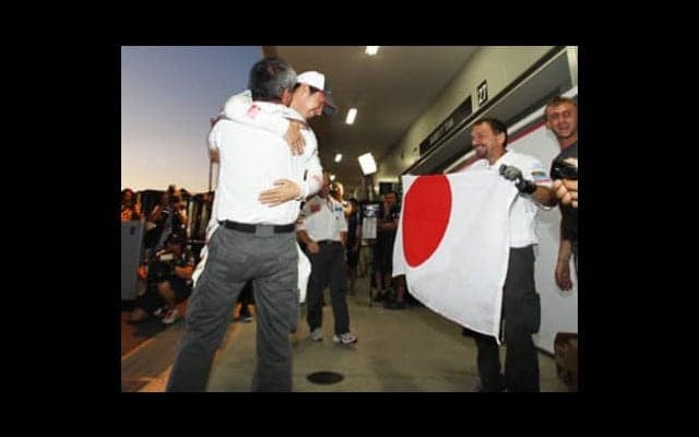 小林可夢偉、初の表彰台。鈴鹿を埋めた10万人のエネルギーが爆発