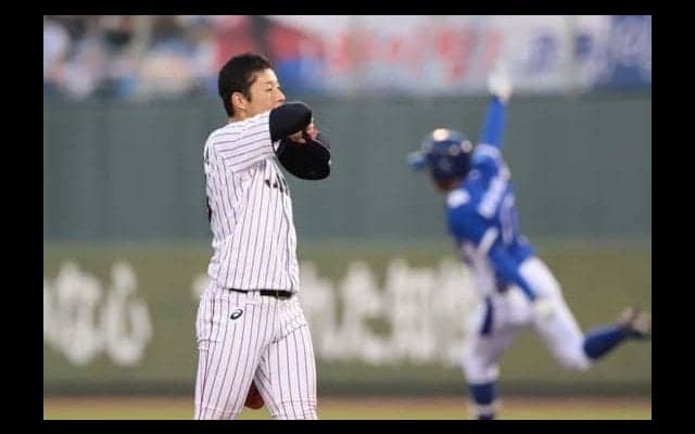 【侍U-18代表】吉田輝星、初回いきなり3ラン被弾　韓国4番に片手1本で左翼席に運ばれる