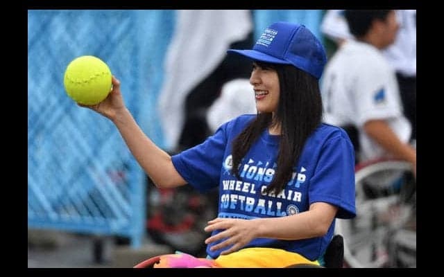 西武球団主催の車椅子ソフトボール大会開催　普及活動とパラ採用を目指す