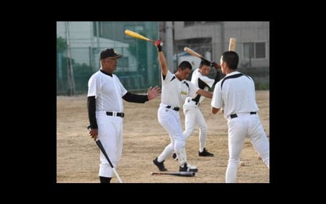 斎藤佑樹らを育てたアマ球界の巨匠が、８年ぶりに現場復帰を決めた理由