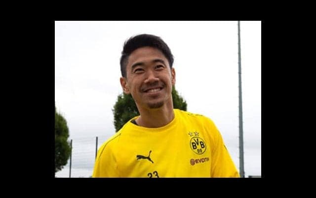 なぜだか笑顔が多い香川真司。ポジション奪取へ苦境を抜け出せるか