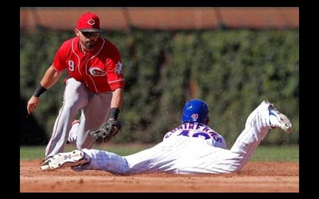 【MLB】ドヤ顔から一転大慌て…思い込み本塁打がギリギリ二塁打で解説爆笑「幸運でした」