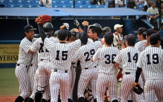 江藤が「俺が打ってくる！」と劇的サヨナラ弾！立大が延長戦の末に早大を下して1勝1敗！【東京六大学野球－早稲田大vs立教大2回戦】