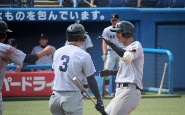 嶋田が一昨日に続き今カード2本目のHR！慶大が中盤の集中打で明大を下して勝ち点獲得【東京六大学野球－慶應大vs明治大3回戦】