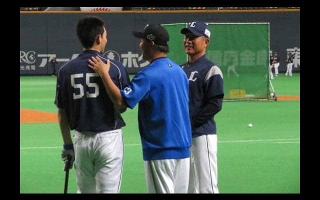 “サイレントK”ハム石井裕、ラスト登板は左飛　栗山監督拍手、中田と抱擁