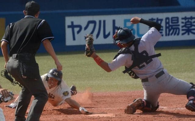 【野球】中村３ランも序盤の大量失点に泣く 明大②