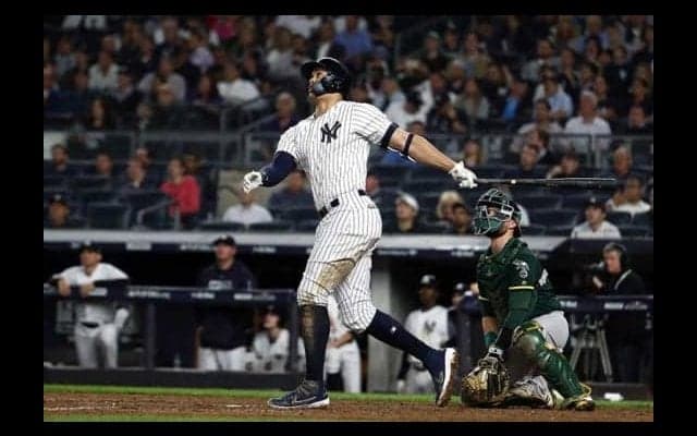 【MLB WCゲーム】スタントン特大アーチはPO史上最速189キロ！　初回のジャッジを抜き更新