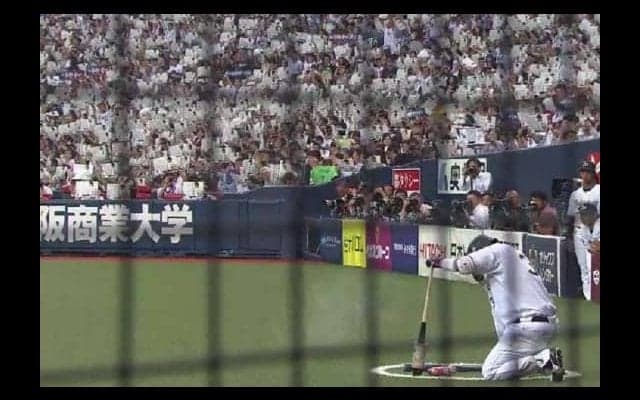 オリ小谷野、涙の現役最終打席は遊ゴロ　ファンは日ハム時代の応援歌も演奏