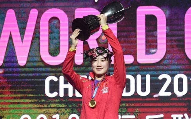 卓球W杯 石川佳純メダル獲得ならず。丁寧が通算3回目の優勝