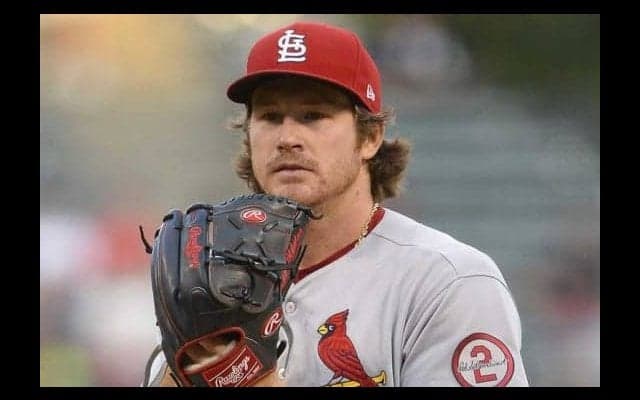 【MLB】元Gマイコラス、穏やかな笑みで息子と…ローレン夫人が“幸せ2ショット”公開