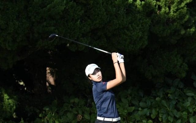 【ゴルフ部】秋季リーグ初日を６位で終え、あすに巻き返しを図る