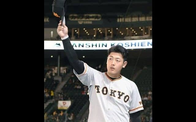 恩返しの2発！読売巨人の若き4番・岡本が3割30本100打点を達成！
