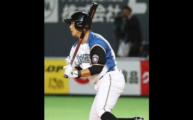 “代打の切り札”の本領発揮！北海道日本ハム・矢野が引退試合で代打ヒット！