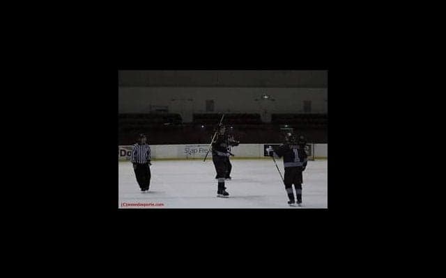 我慢のホッケーで開幕６連勝！