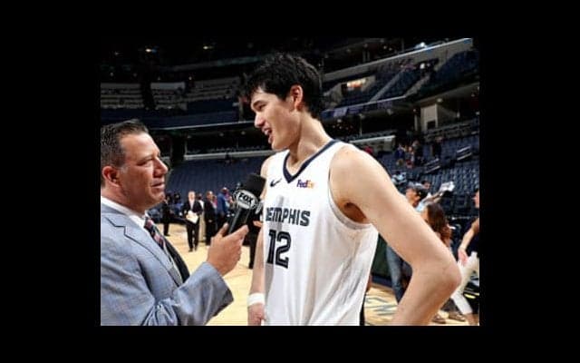 動画のダンスもチーム内で好評。渡邊雄太はＮＢＡデビューに準備万端
