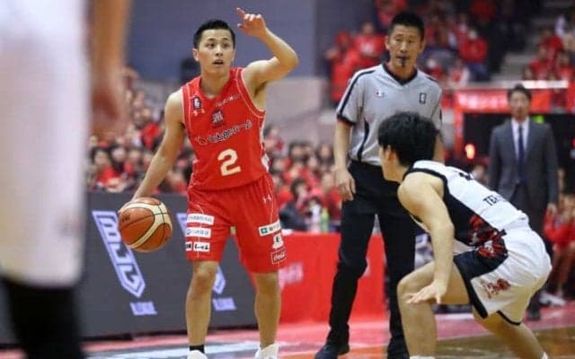 富樫勇樹が牽引する千葉ジェッツ、攻守が噛み合い早々に決着を付ける快勝で2連勝