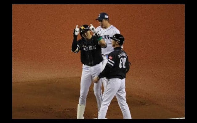 ホークス柳田が先制打「最初のチャンスで打ててよかった」　西武菊池は苦しい立ち上がり