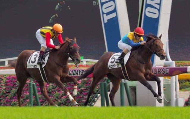 【東京5R/2歳新馬】キングカメハメハ産駒 ランフォザローゼスがデビューV！