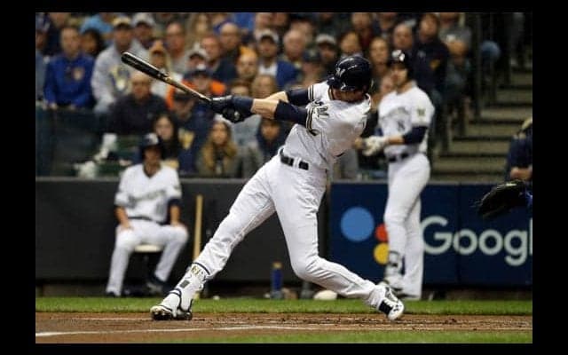 【MLB】ブルワーズが先制成功！　MVP候補イエリッチが初回にソロ弾　勝てばWS進出
