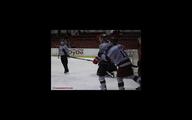 最終ピリオドの猛攻で法大に執念の勝利！